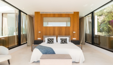 Resa Estates Villa Can Furnet ibiza bedroom.jpg
